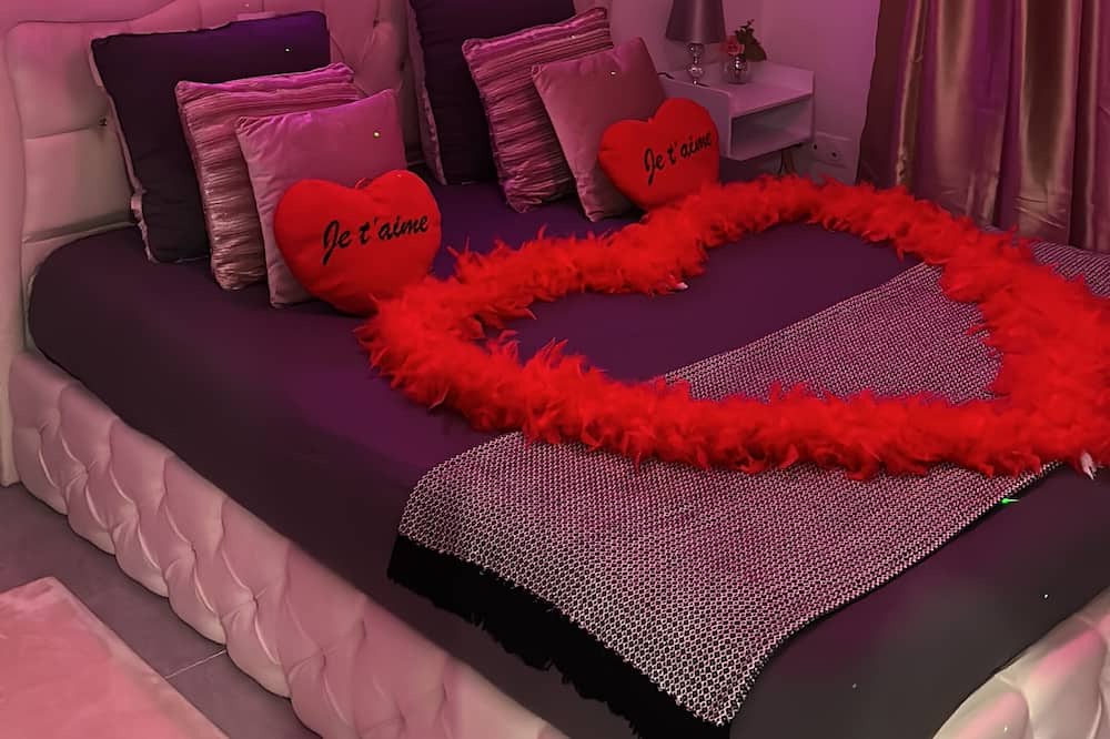 Photo of Bedroom in Freneuse