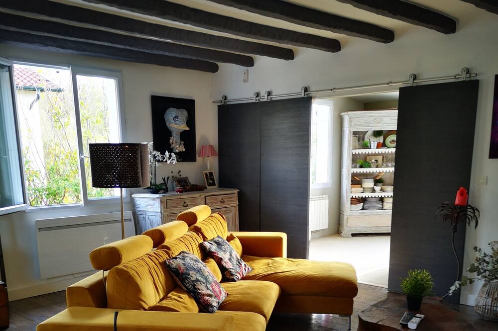 Photo of Livingroom in Mouguerre