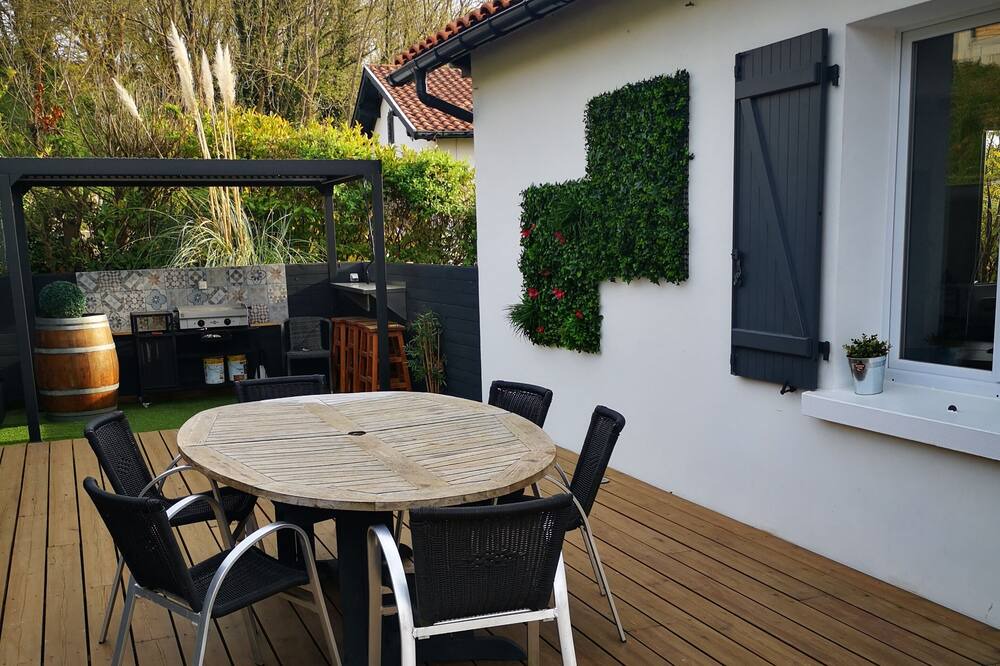 Photo of Patio Balcony in Mouguerre