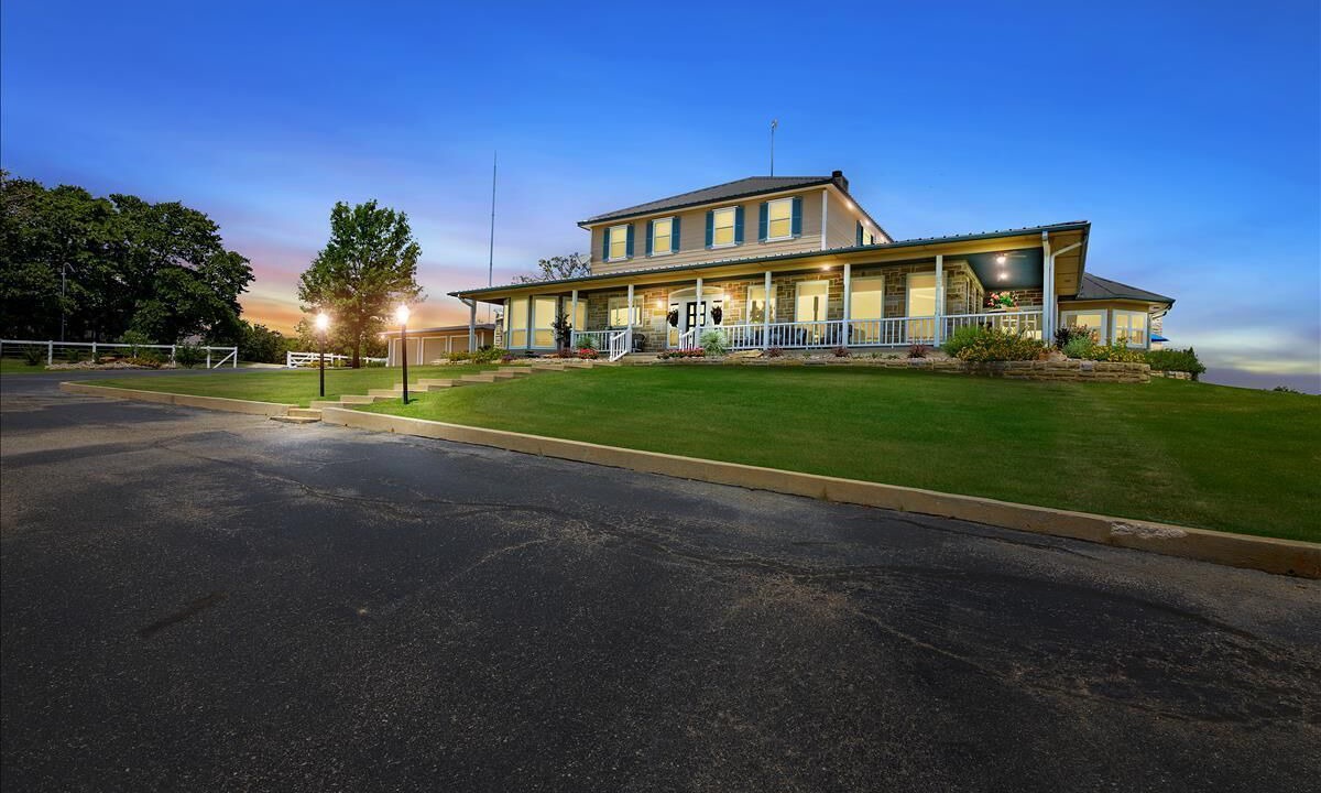 Photo of Outdoor in Gainesville