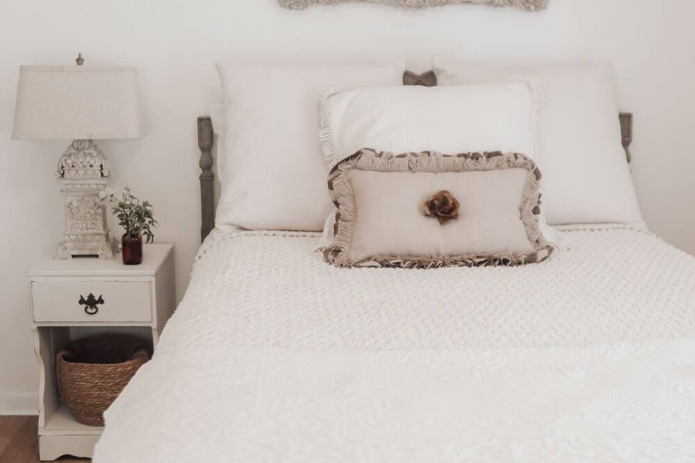 Photo of Bedroom in Royse City