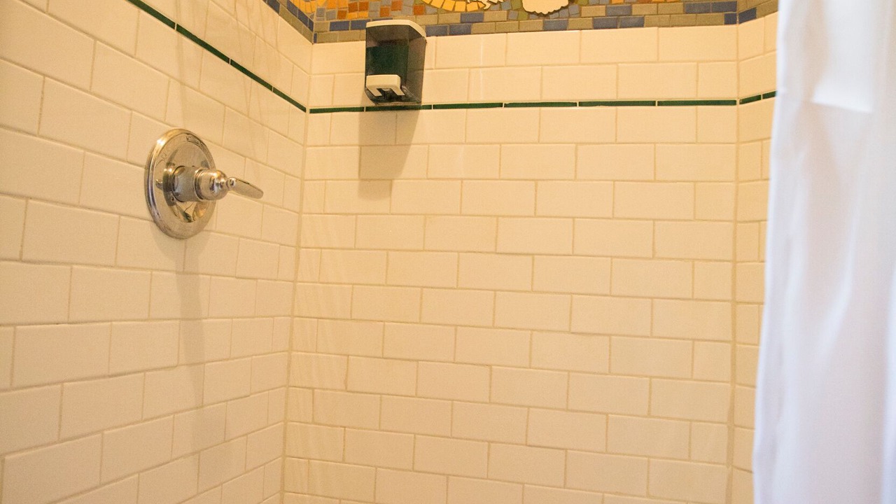 Photo of Bathroom in Eliot