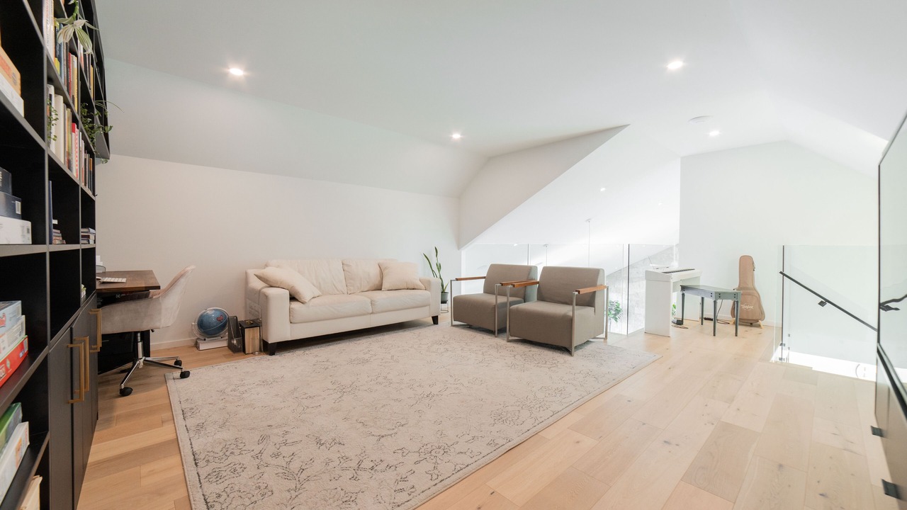 Photo of Livingroom in New Bothwell
