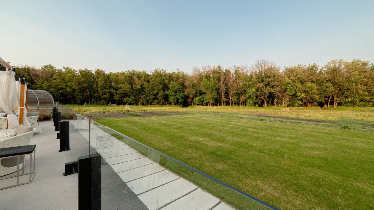 Photo of Outdoor in New Bothwell