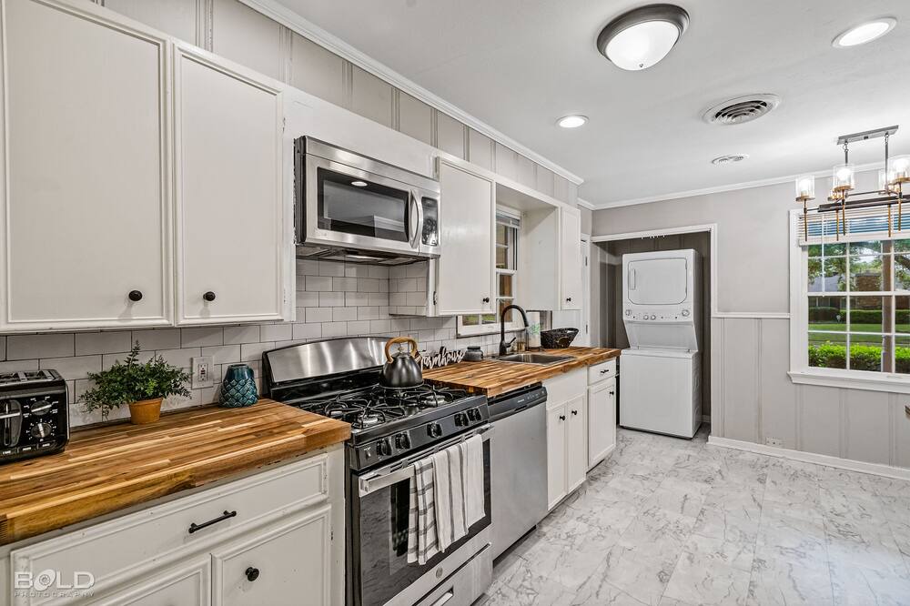 Photo of Kitchen in Broadmoor