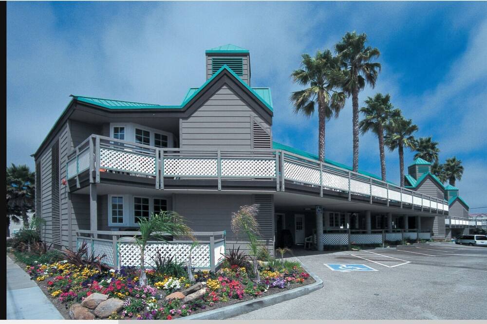 Photo of Outdoor in Downtown