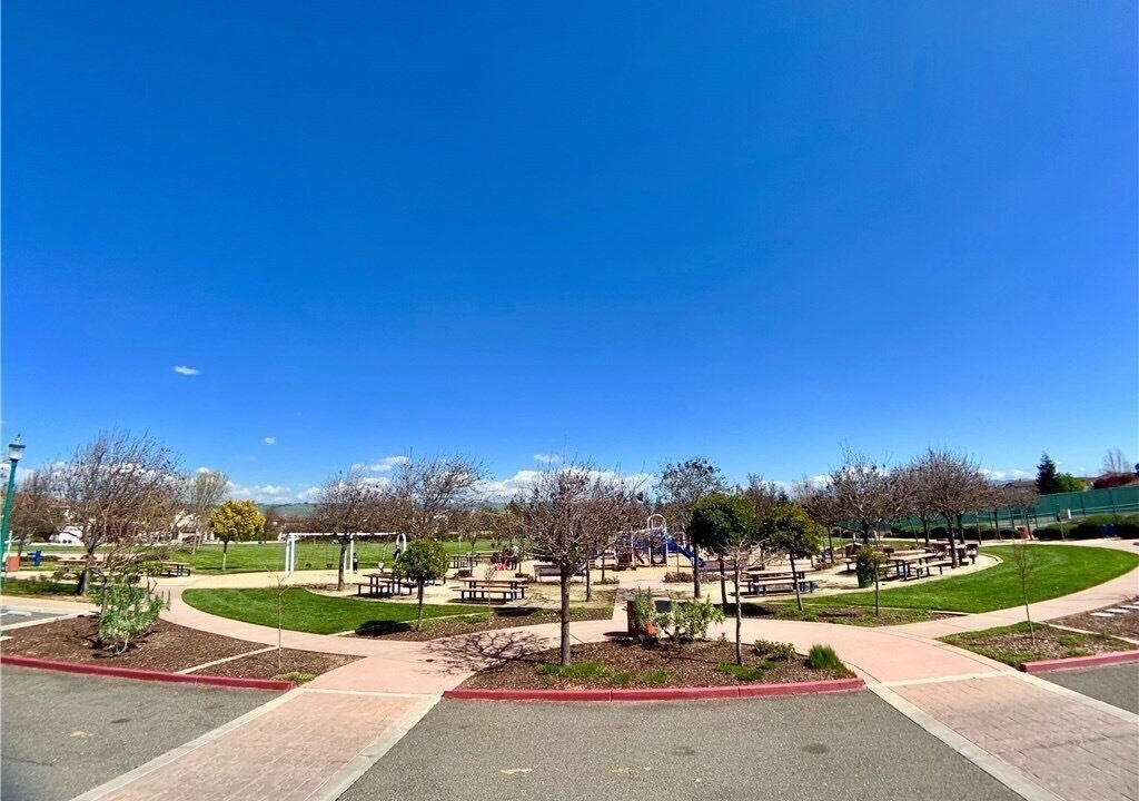 Photo of Others in Union City