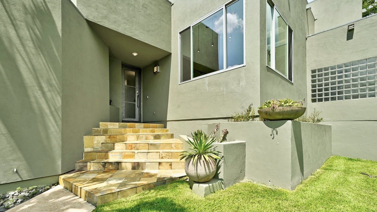 Photo of Outdoor in Austin Lake Estates