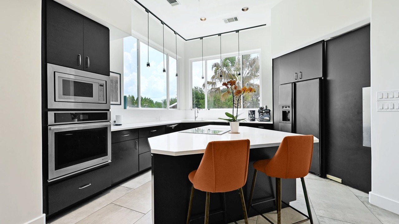 Photo of Kitchen in Austin Lake Estates