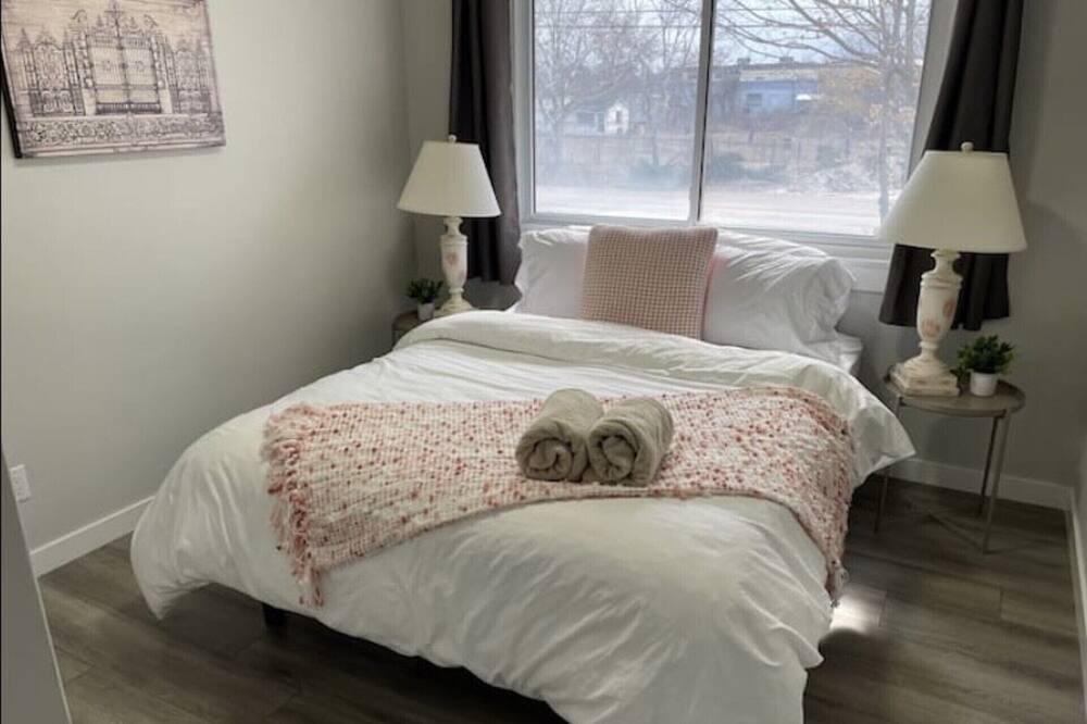 Photo of Bedroom in Orillia