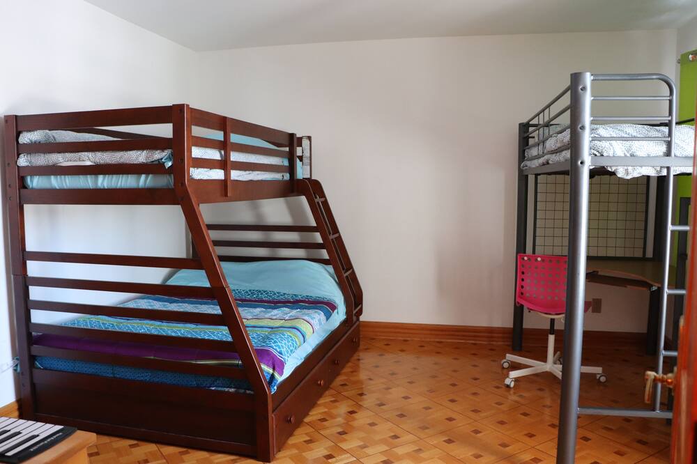 Photo of Bedroom in Saint-Jean-de-Matha