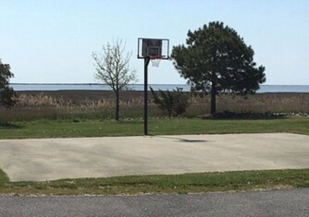 Photo of Others in Assateague Pointe