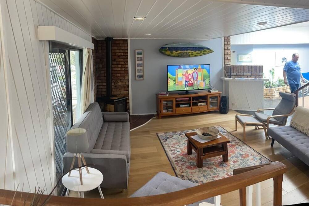 Photo of Livingroom in Broulee