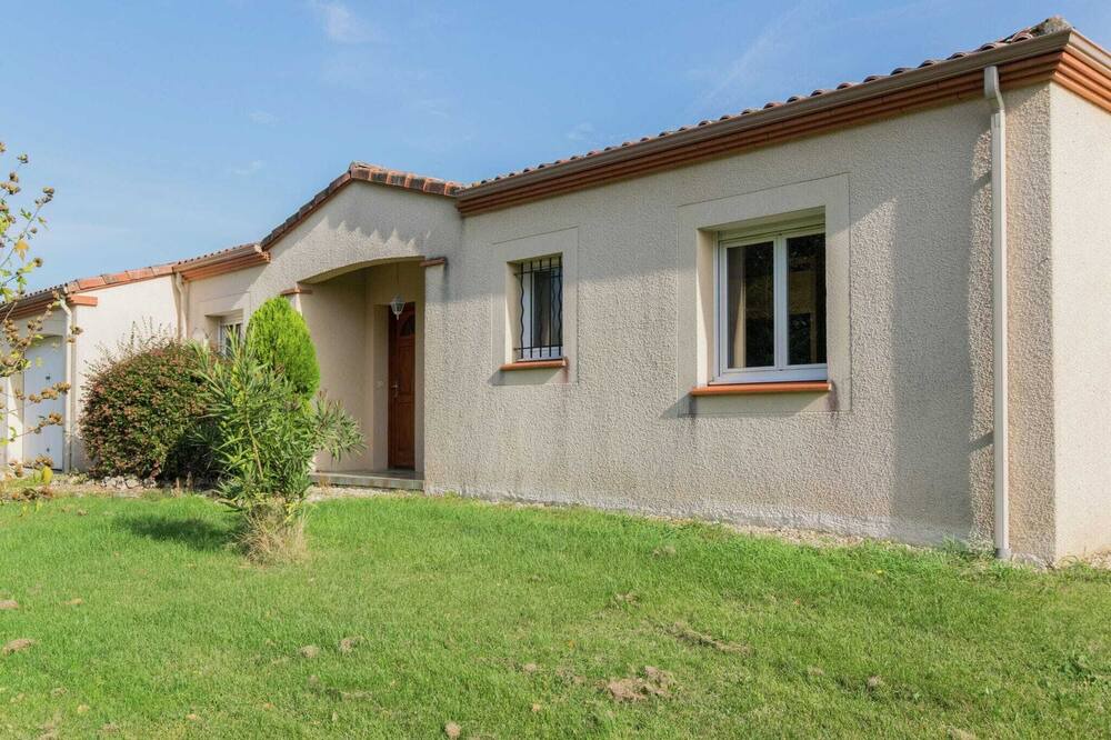 Photo of Outdoor in La Croix-Blanche