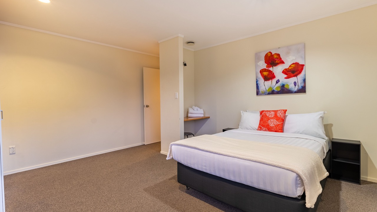 Photo of Others in West Harbour