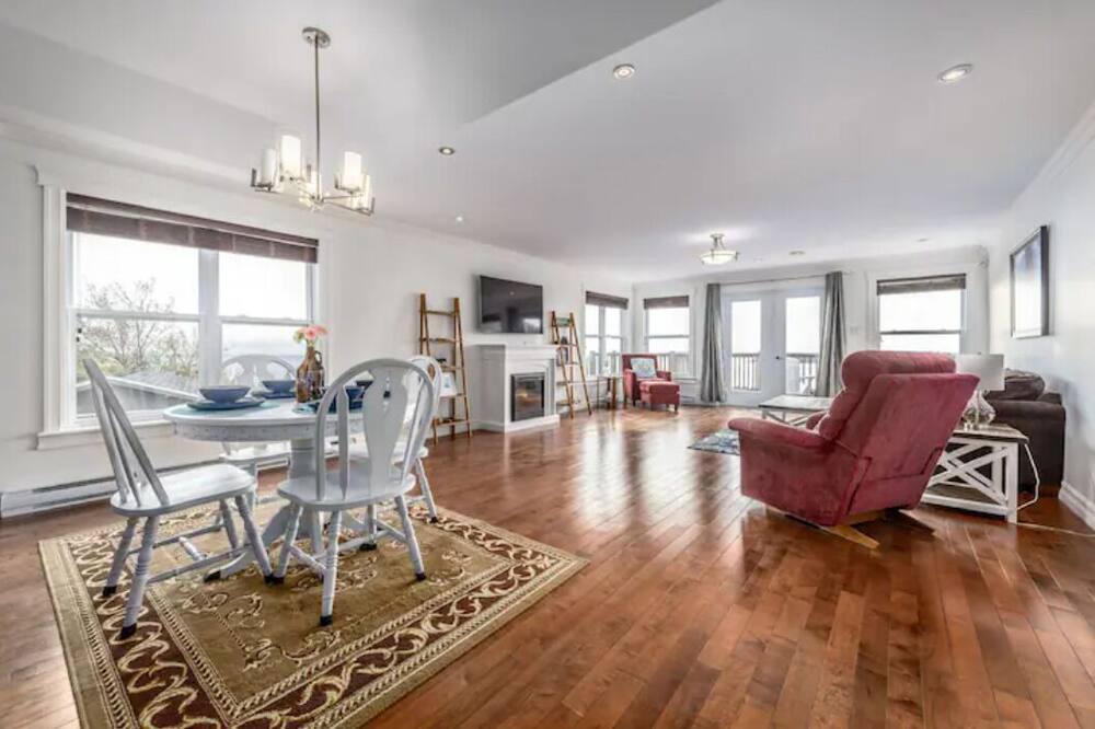 Photo of Livingroom in Upper Island Cove