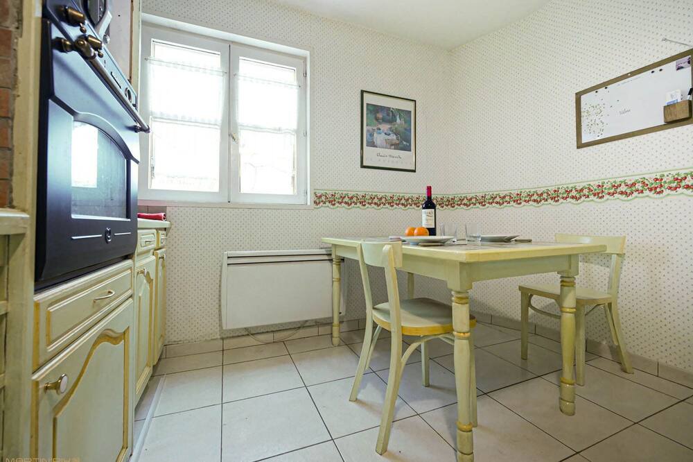 Photo of Kitchen in Antigone