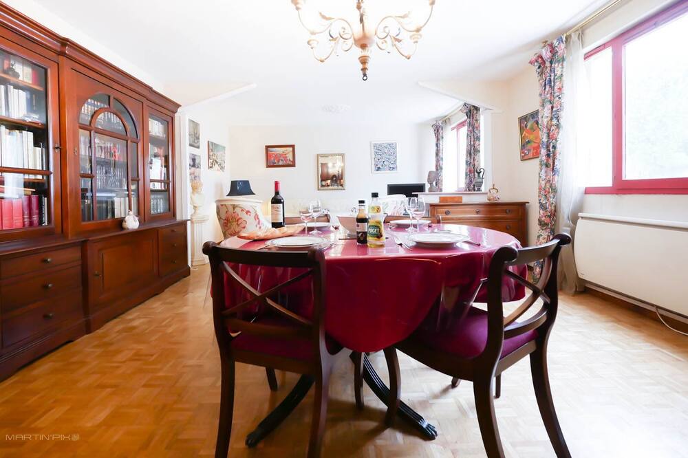 Photo of Kitchen in Antigone