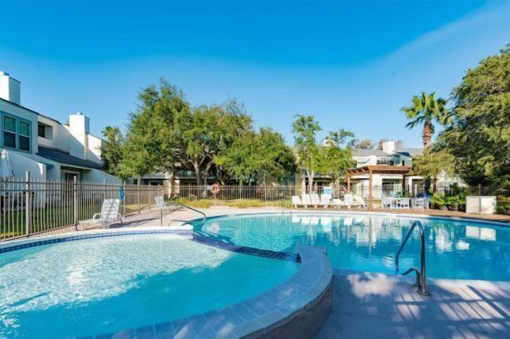 Photo of Outdoor in Sailhouse