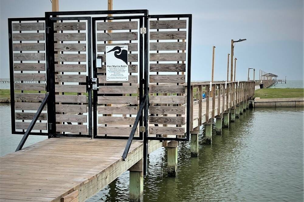 Photo of Others in Sailhouse