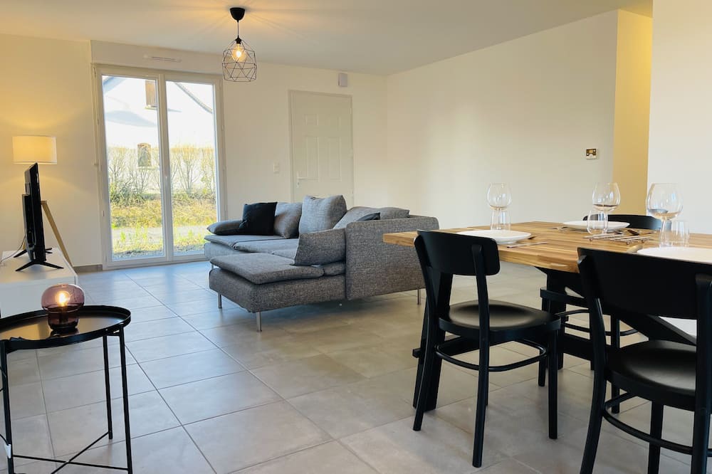 Photo of Livingroom in Cerelles