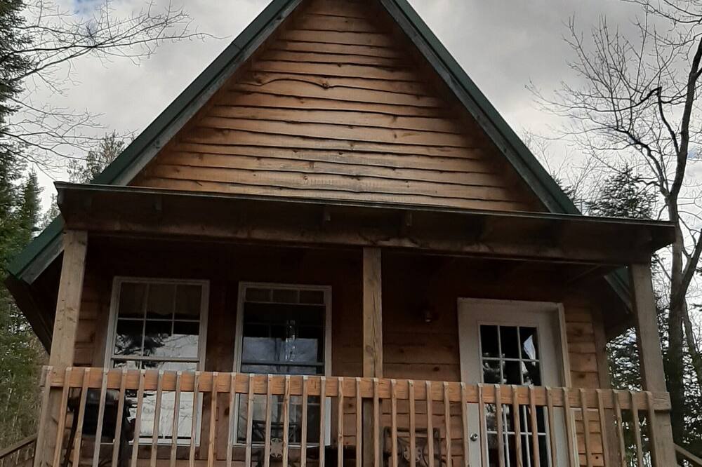 Photo of Outdoor in Roxbury