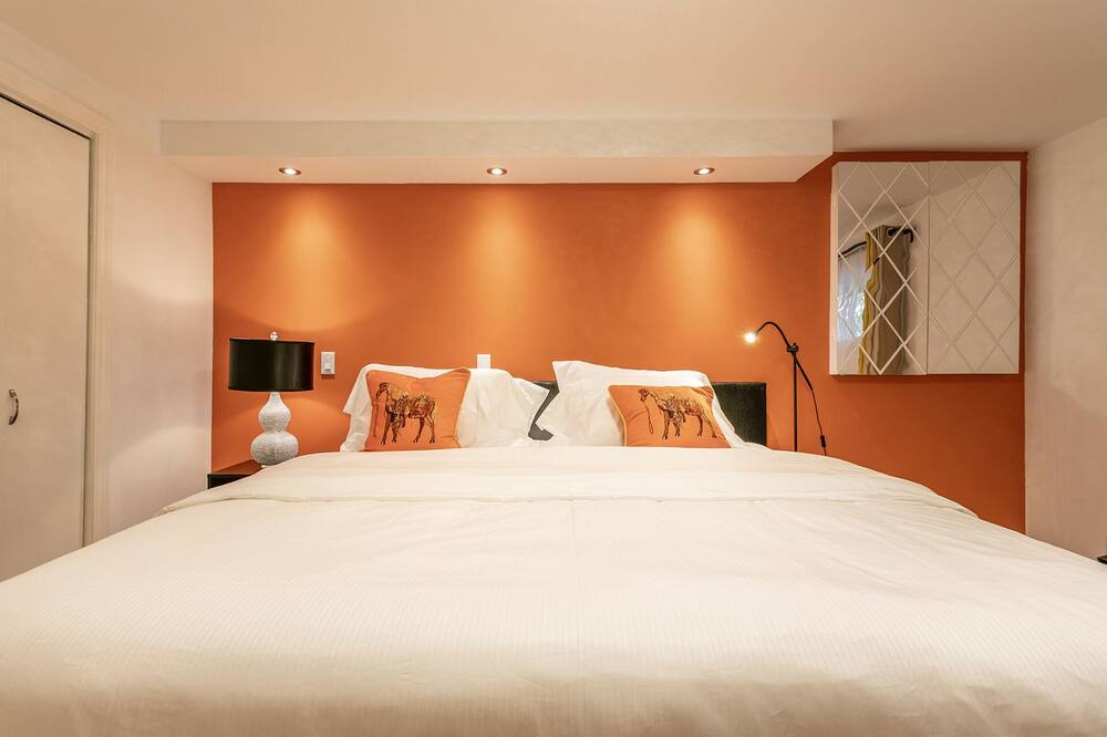 Photo of Bedroom in Chateauguay