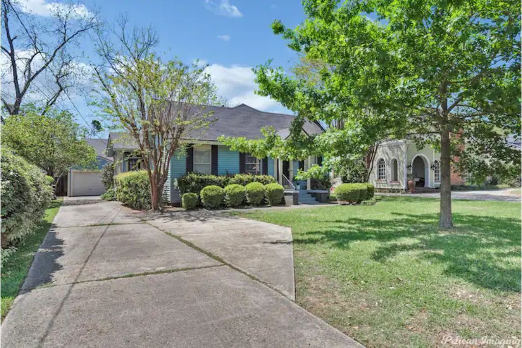 Photo of Outdoor in Caddo Heights-South Highlands