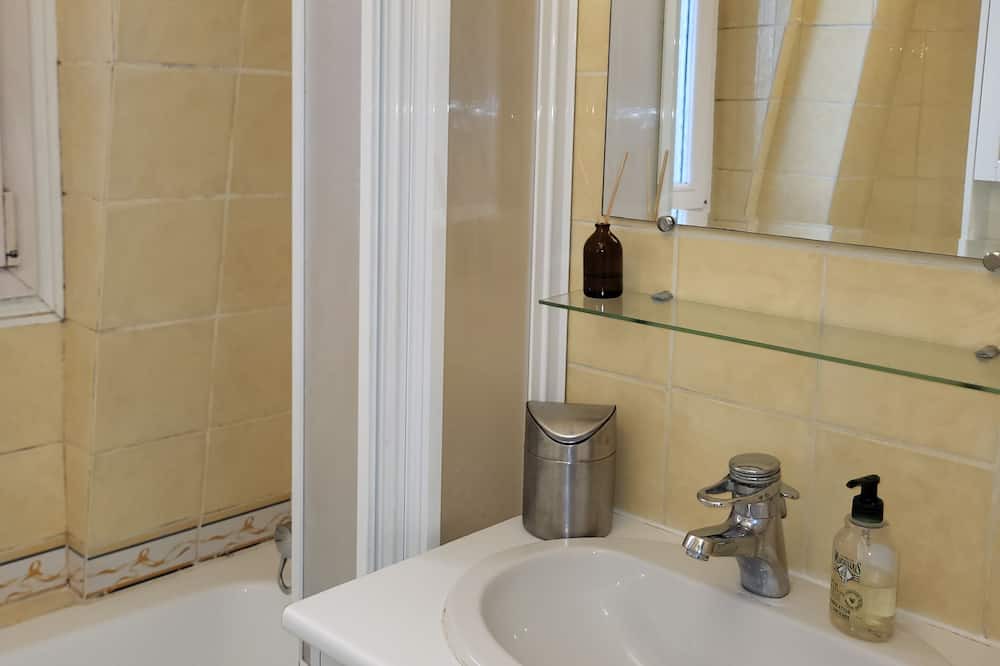 Photo of Bathroom in Bel-Air