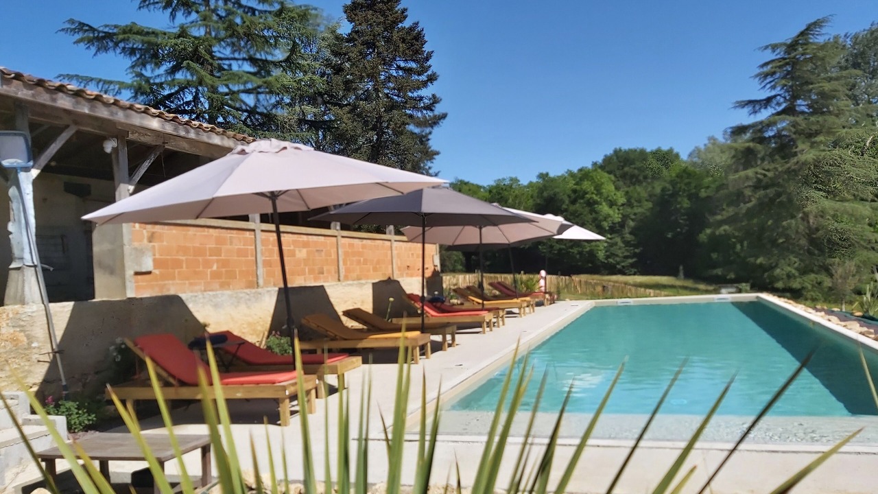 Photo of Outdoor in Saint-Sulpice-de-Pommiers