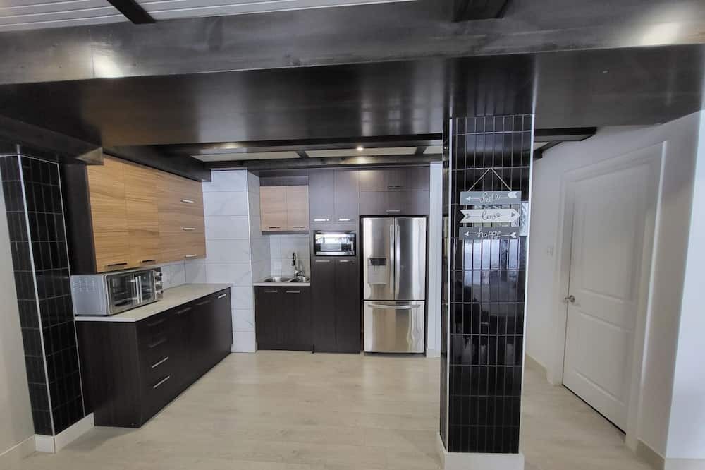 Photo of Kitchen in Saint-Zacharie