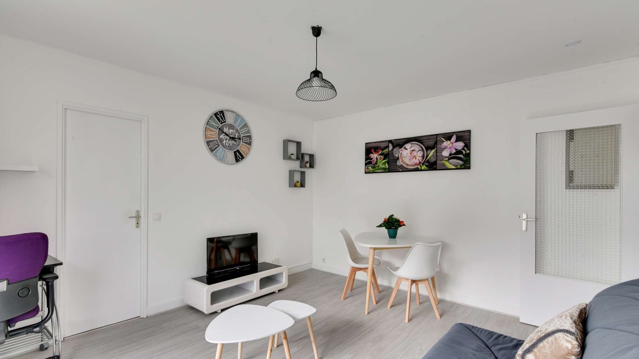 Photo of Others in Bondy