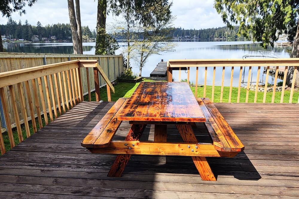 Photo of Patio Balcony in Grapeview