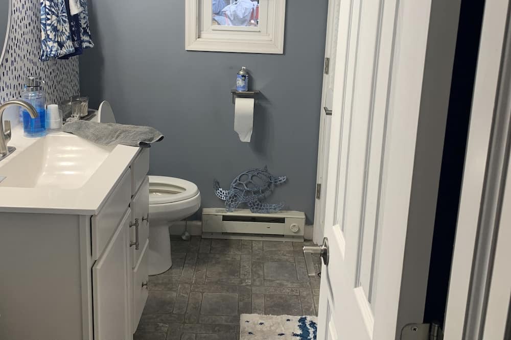 Photo of Bathroom in Lancaster