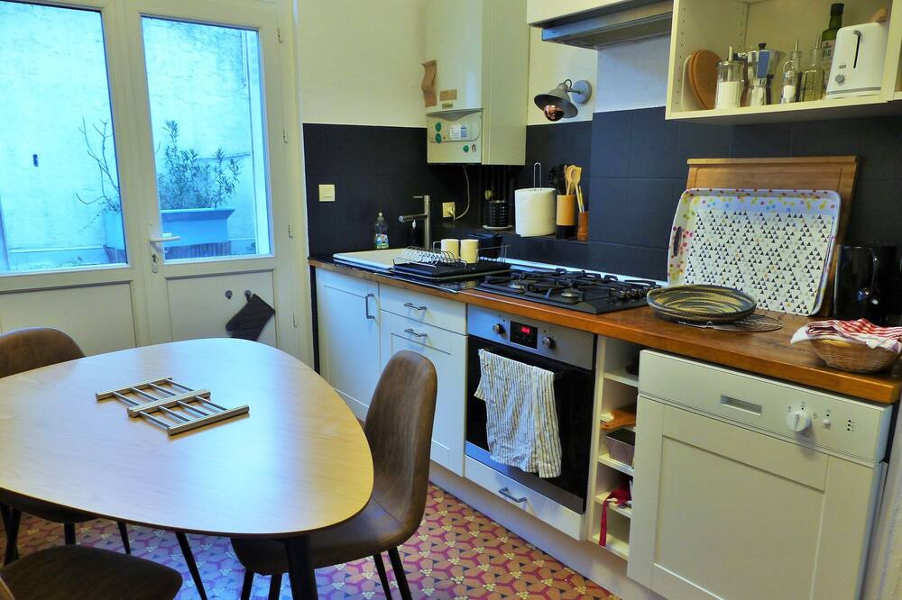 Photo of Kitchen in Saint-Serge
