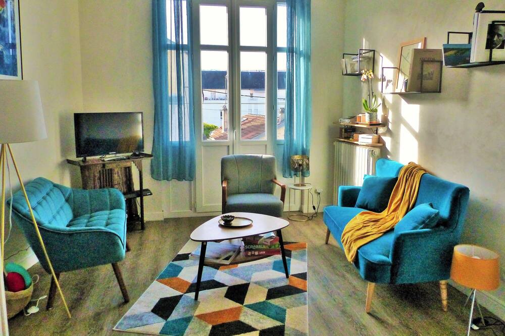 Photo of Livingroom in Saint-Serge