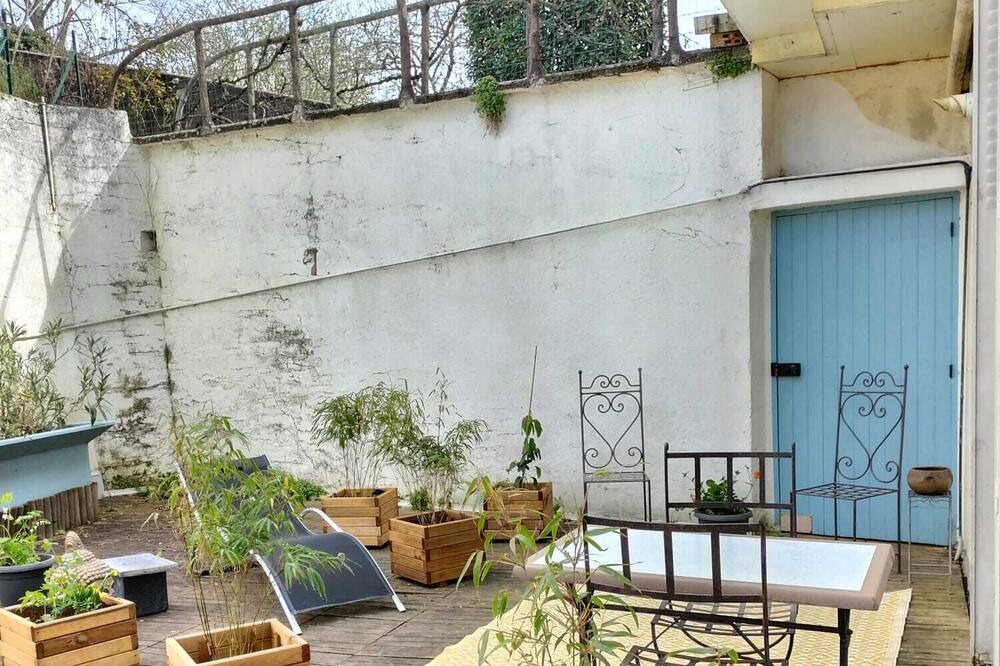 Photo of Patio Balcony in Saint-Serge