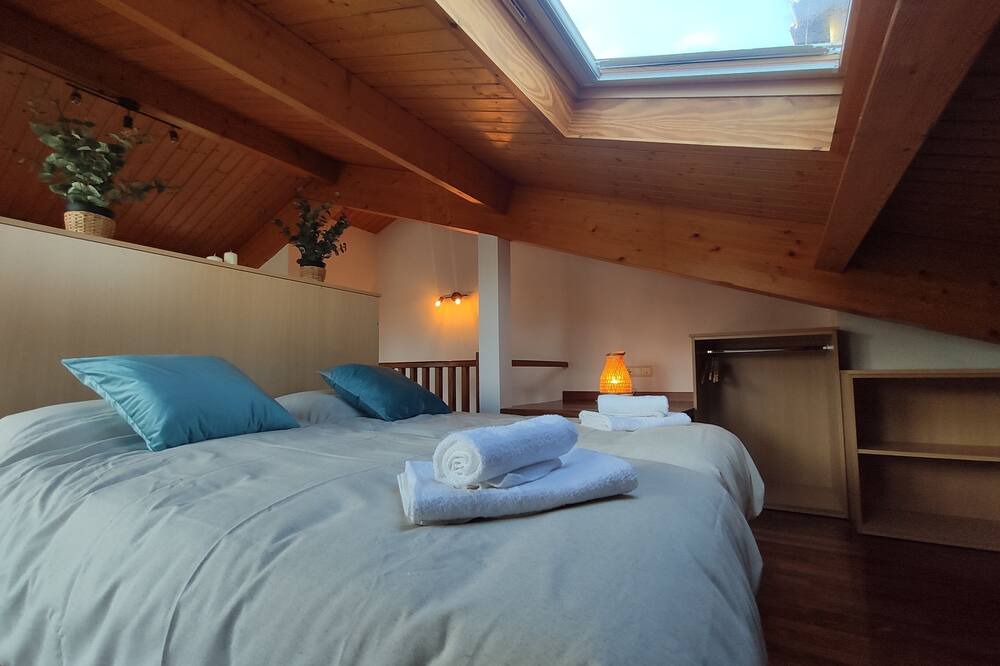 Photo of Bedroom in Mollo