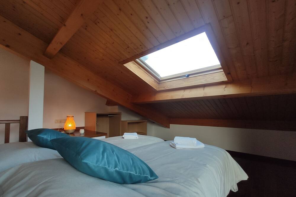 Photo of Bedroom in Mollo