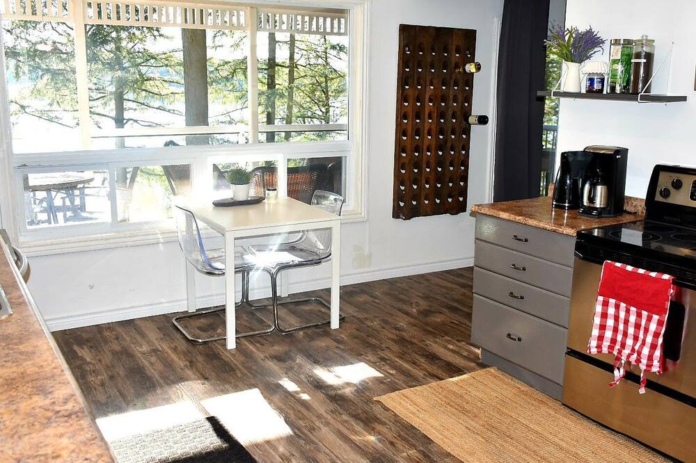 Photo of Kitchen in Armour
