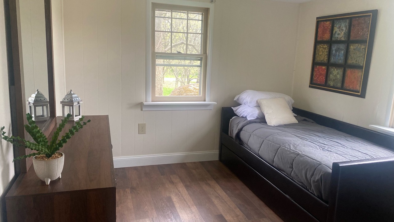 Photo of Bedroom in Elizabethtown