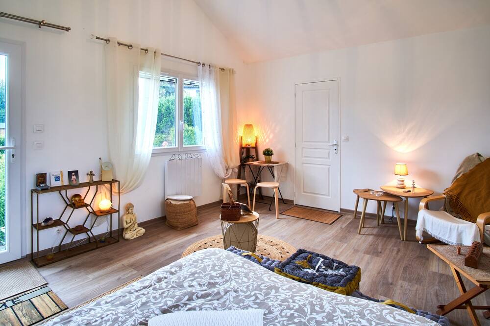 Photo of Bedroom in Moirans