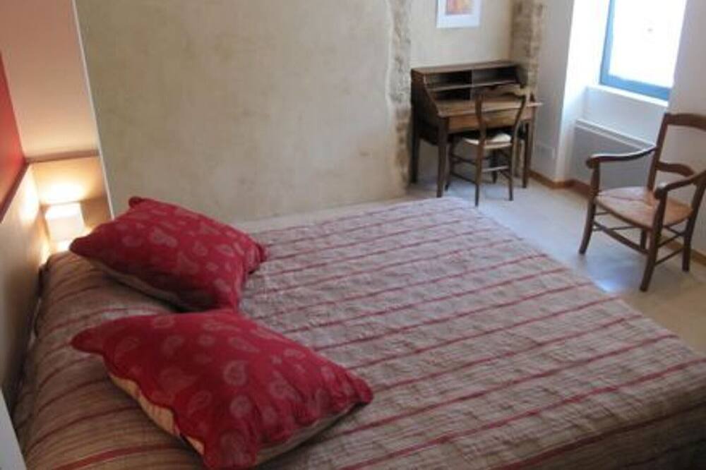 Photo of Bedroom in Roussennac