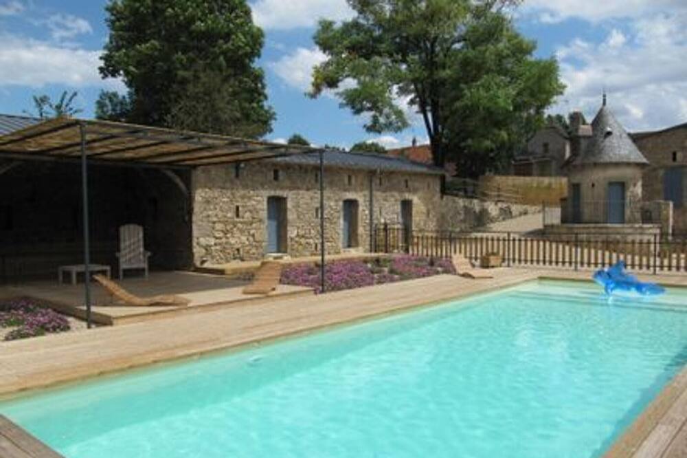 Photo of Outdoor in Roussennac