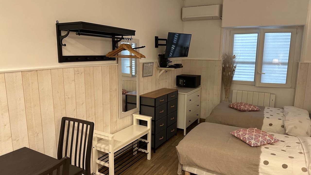 Photo of Others in Cite des Perichaux