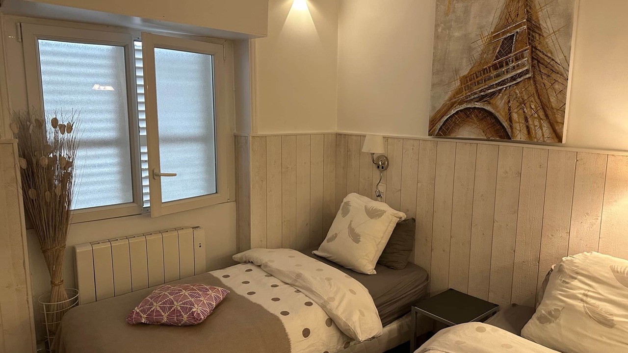 Photo of Others in Cite des Perichaux