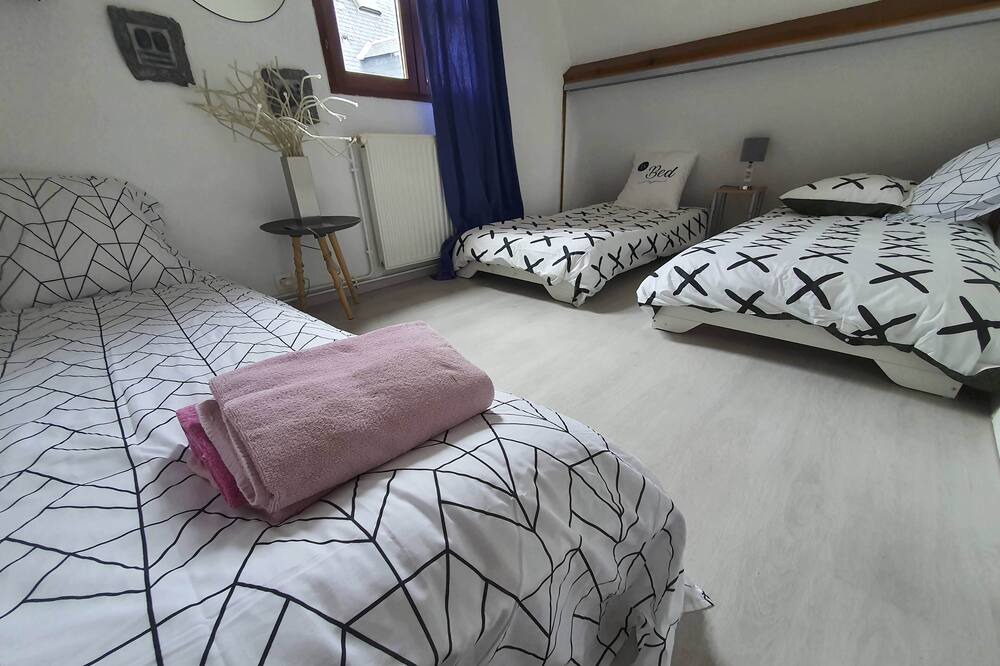 Photo of Bedroom in Vernou-sur-Brenne