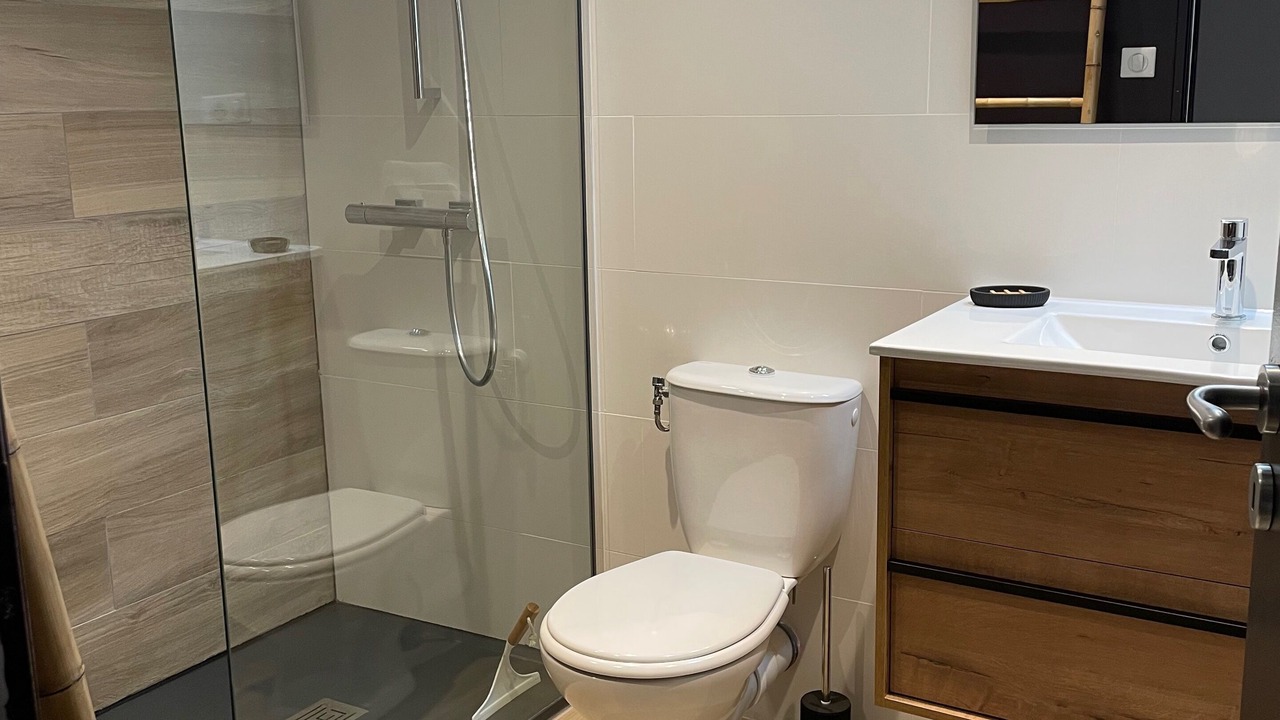 Photo of Bathroom in Rignac