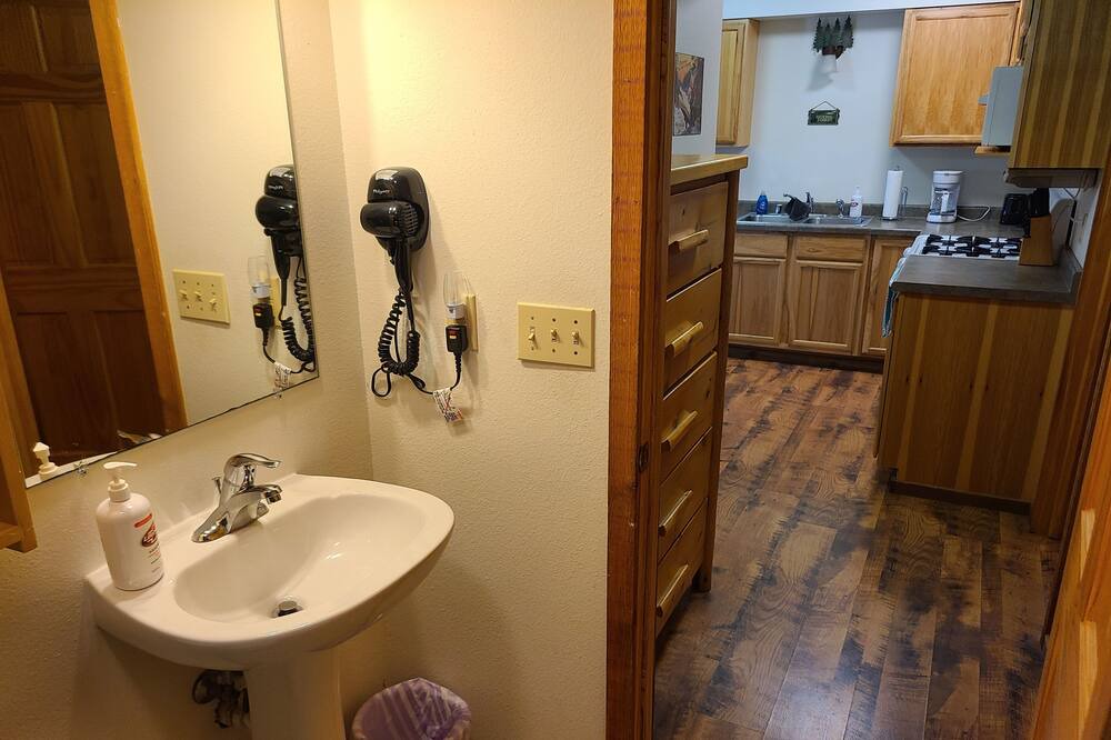 Photo of Bathroom in Warrens