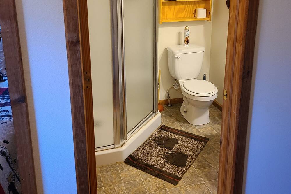 Photo of Bathroom in Warrens